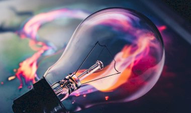 जिन्होंने राष्ट्र के लिए नेक काम किया है, लोग उन्हें पागल समझते थे।